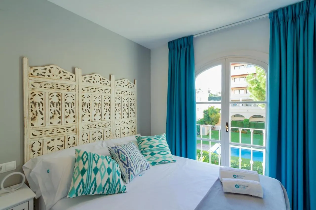 Marbella Banus Suites - Iris Tropical Garden Banus Suite Apartment