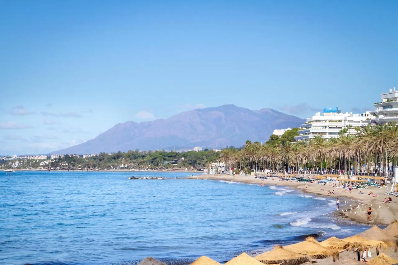 Marbella Banus Suites - Iris Tropical Garden Banus Suite Apartment 0*,